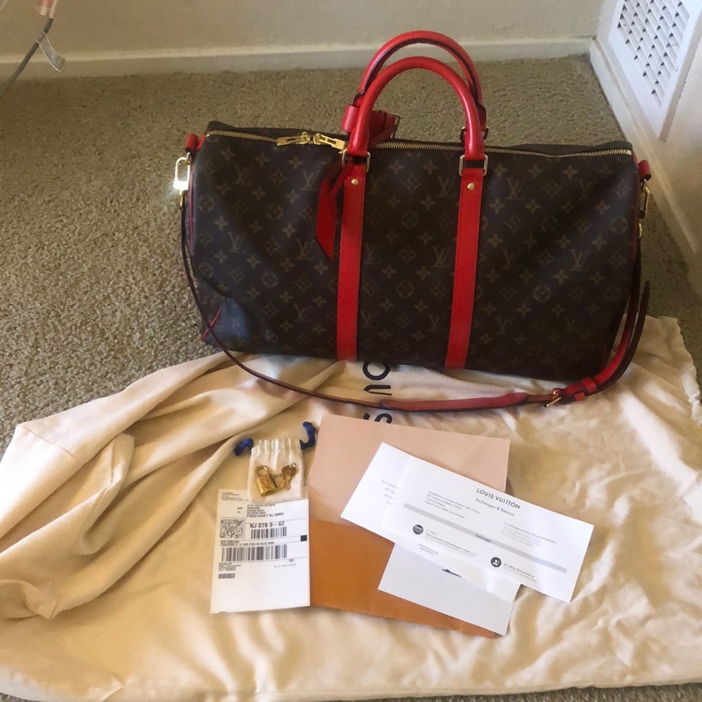 Louis Vuitton Keepall Bandouliere 50- New Condition comes with box